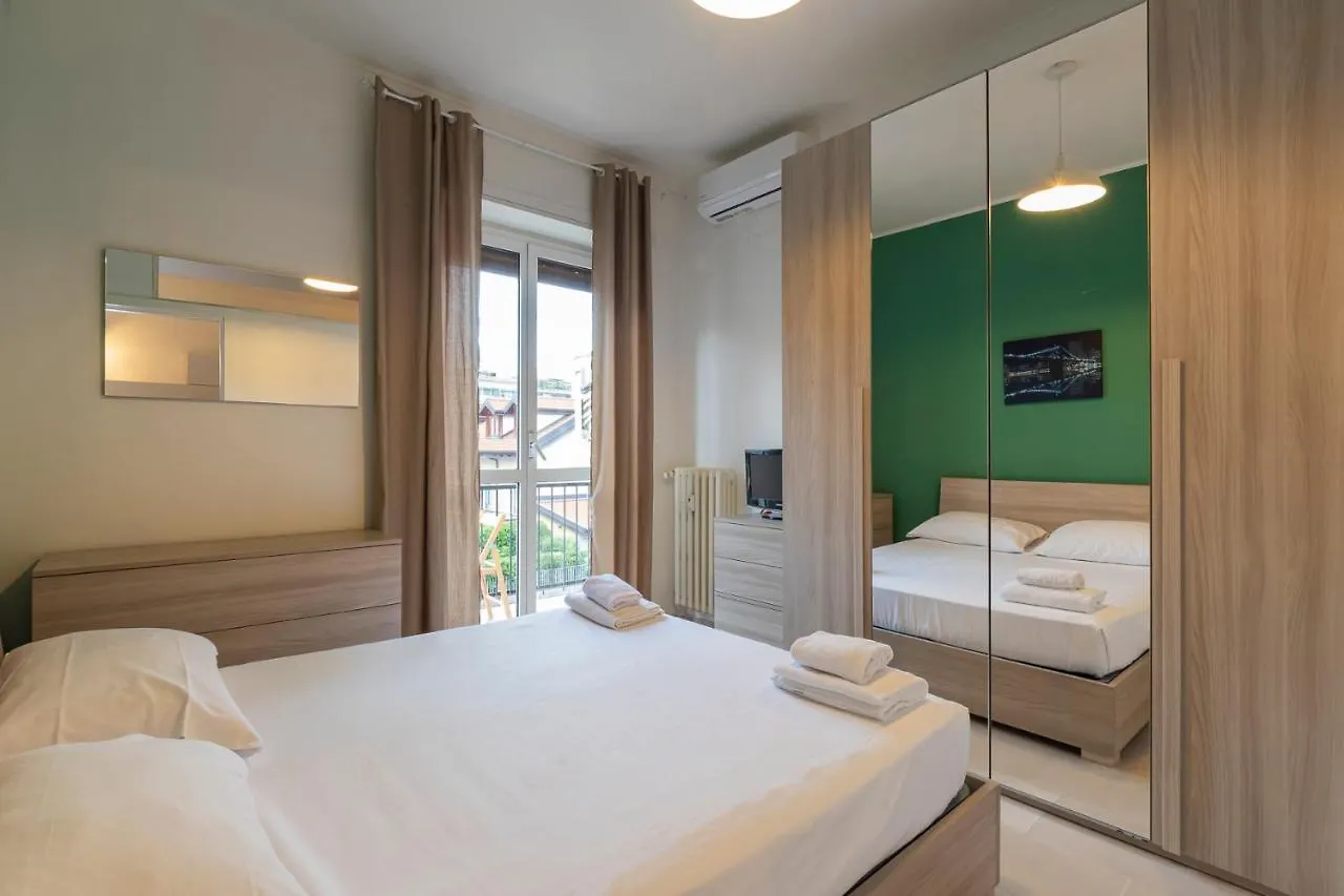 Luxury Apartment Near Navigli Carlo D'Adda 29 Milaan